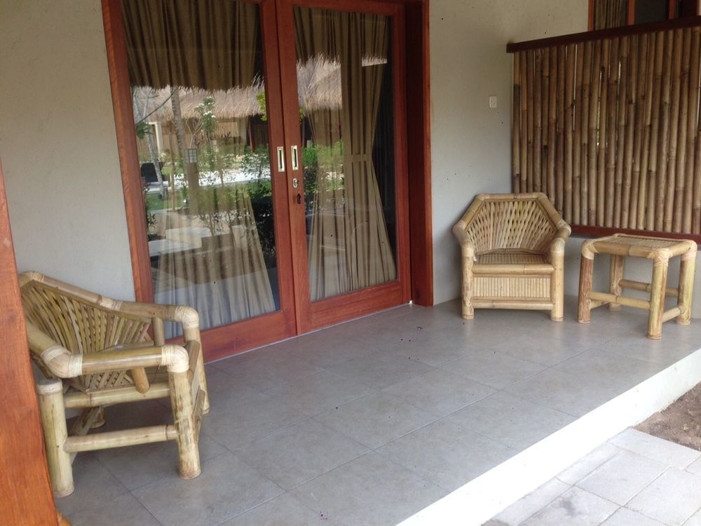 Mama Bella'S Retreat Bed and Breakfast Senggigi Exteriör bild